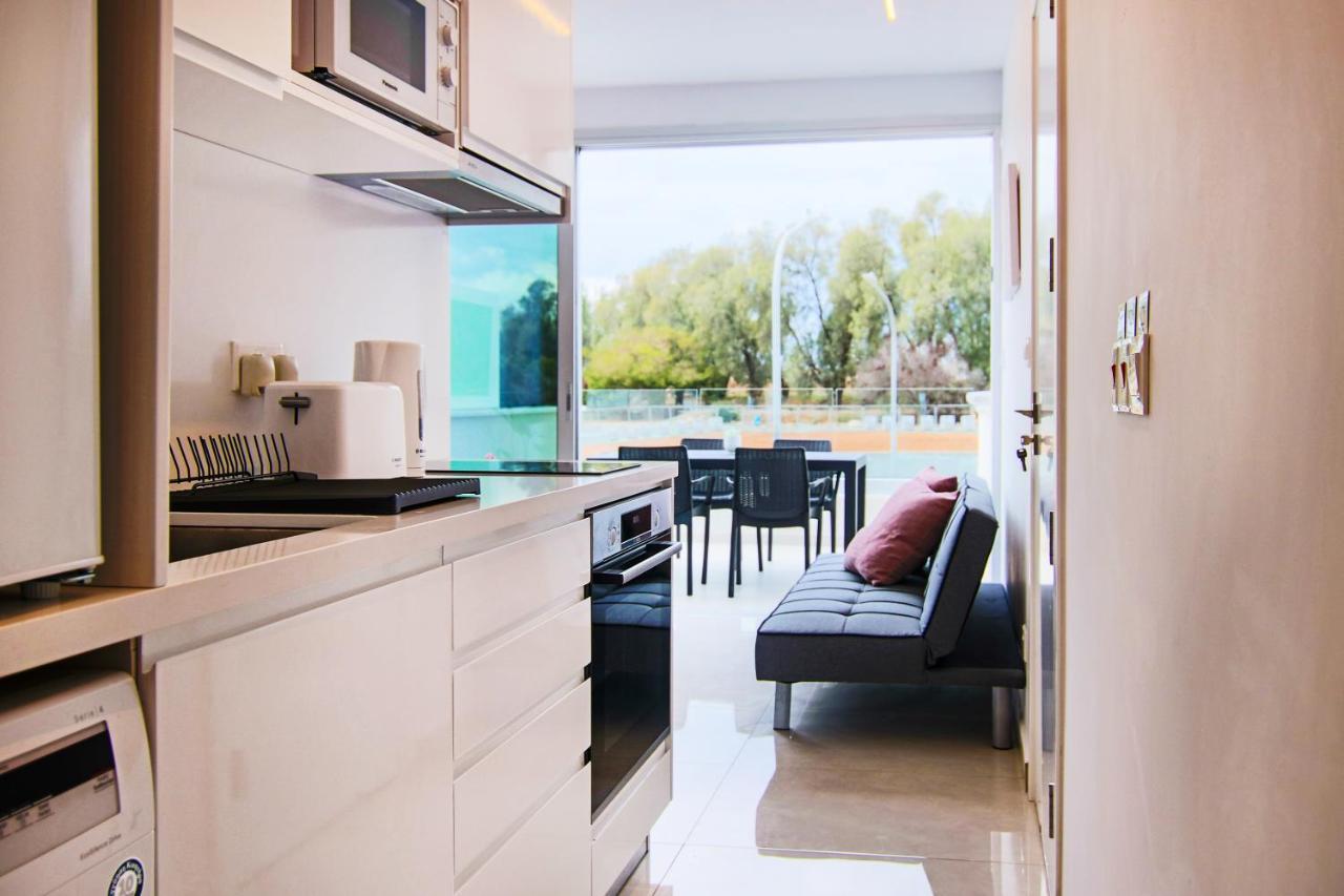 Phaedrus Living - Seaside Luxury Flat Harbour 108 Leilighet Paphos Eksteriør bilde